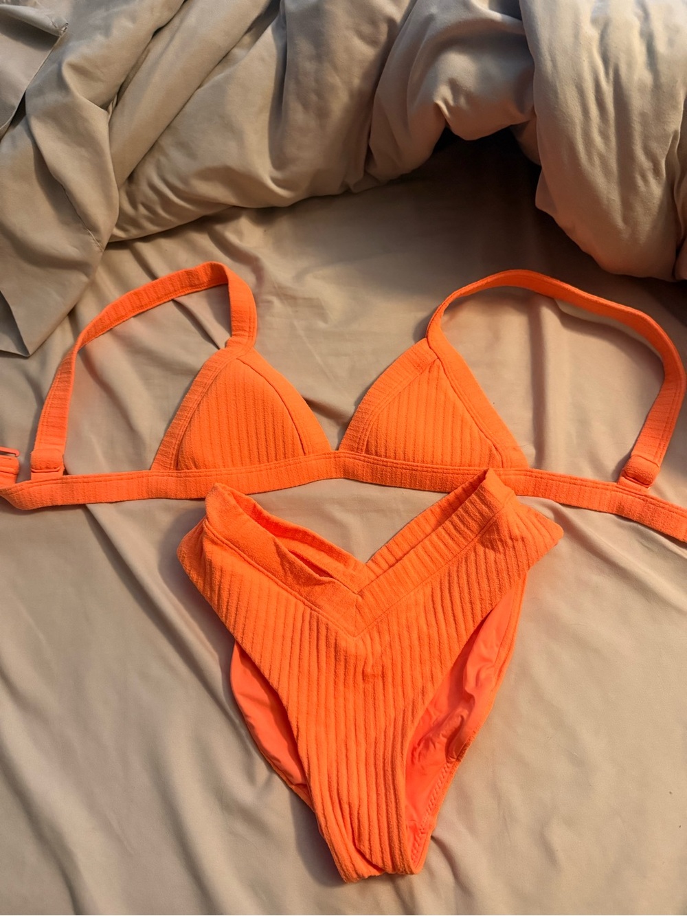Oneone Jessi and Kameron bikini set orange